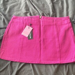 PrettyLittleThing Fuchsia Mini Skirt